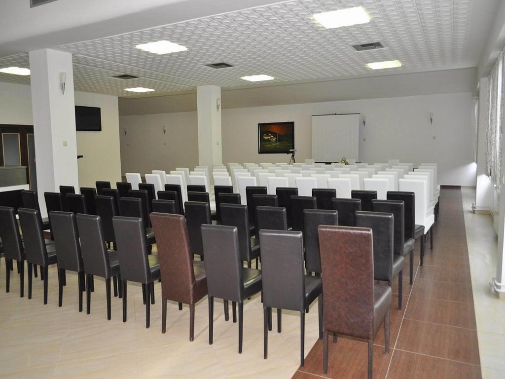 Hotel Jezero Μπορ Εξωτερικό φωτογραφία