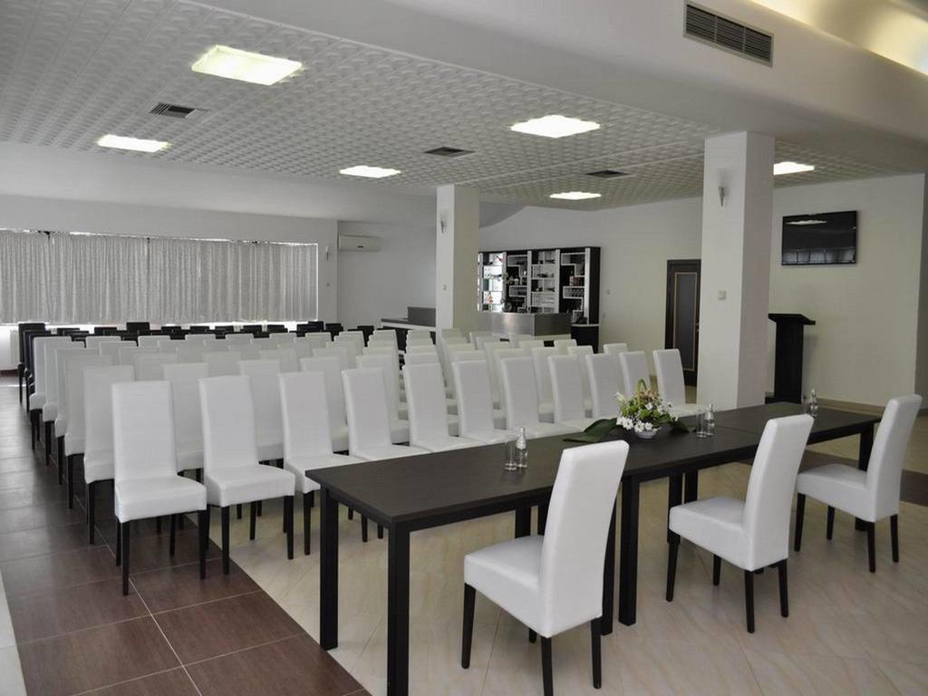Hotel Jezero Μπορ Εξωτερικό φωτογραφία