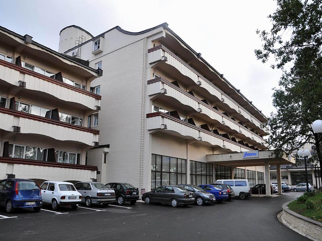 Hotel Jezero Μπορ Εξωτερικό φωτογραφία