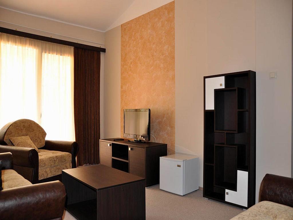 Hotel Jezero Μπορ Εξωτερικό φωτογραφία